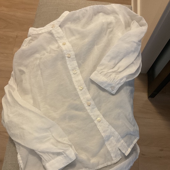SHEER WHITE BUTTON DOWN - GAP SUMMER 2025 - Picture 3 of 4